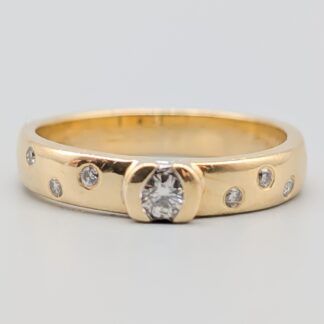 Diamond ring in Gold 18K 3.92g 16.75mm