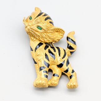 Brooch in Gold Tiger with Enamel and Green Stones 18K 36.63g 55mm