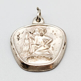 Pendant in Silver Zodiac Sign Aquarius S830 2.5g 17mm