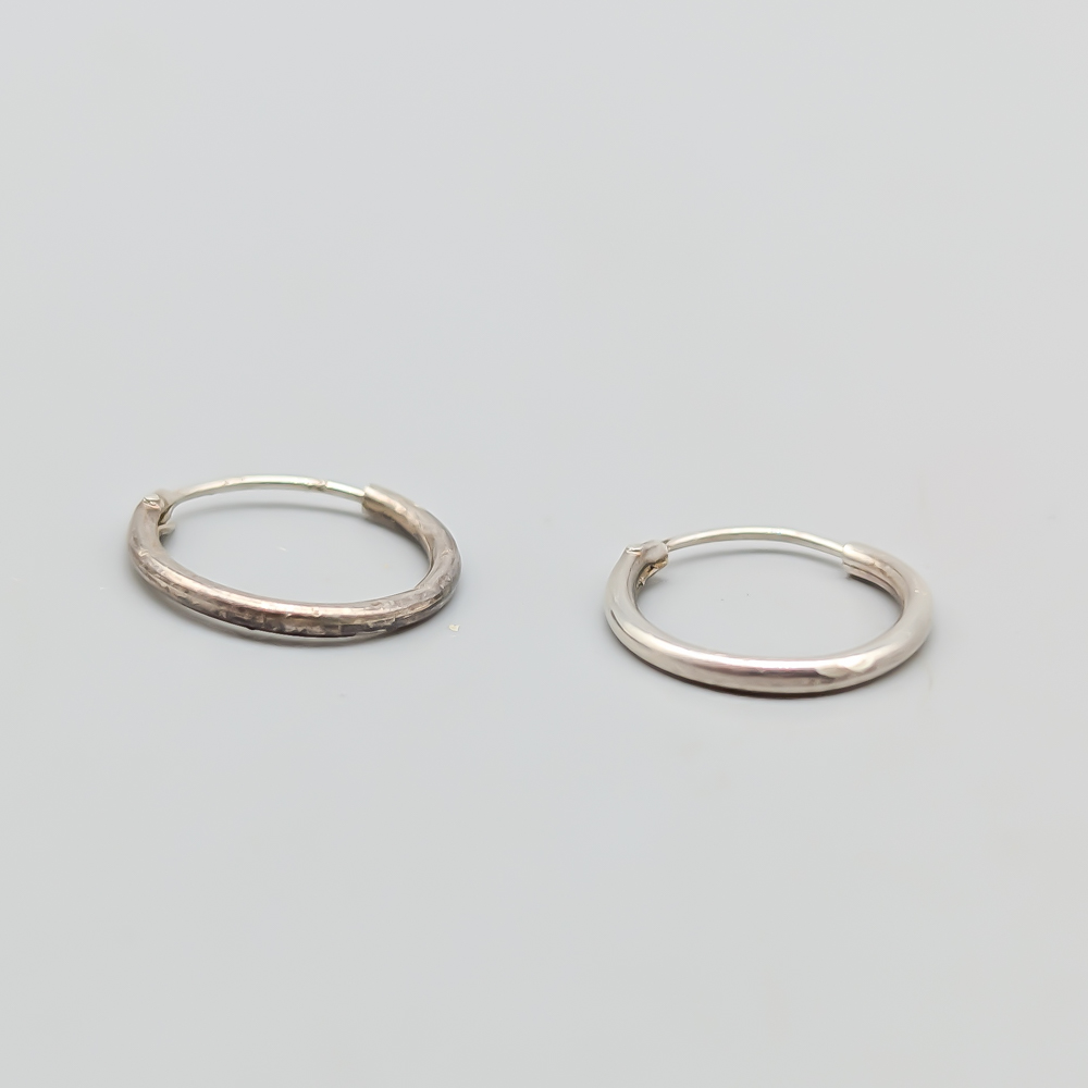 Hoops in Silver S830 0.49g 15mm - Image 2
