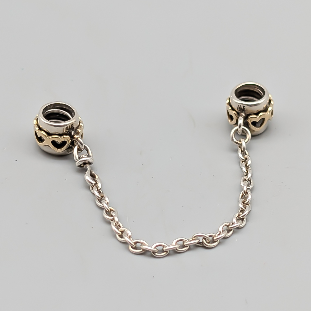Pandora Charm in Silver and Gold Safety Chain S925 3.28g 80mm