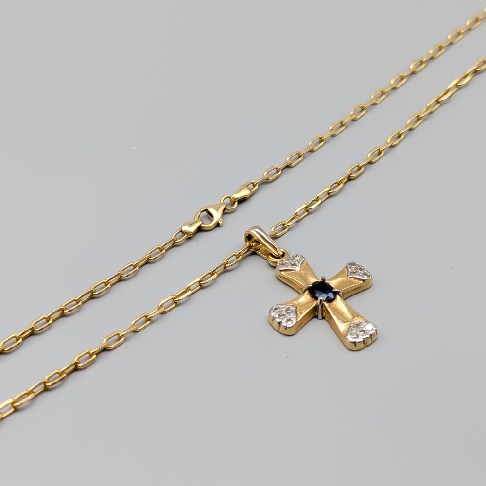 51.5cm Cable Chain in Multicolored Gold with Pendant Cross with Diamonds and Sapphire 18K 19.84g - Image 2