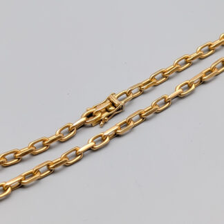 56.5cm Flat Cut Cable Chain in Gold 18K 50.18g