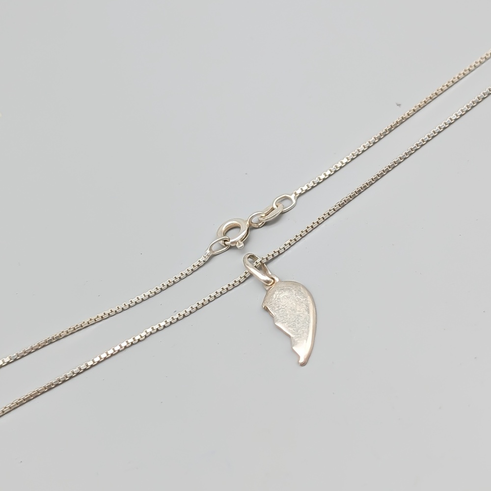 37.5cm Box Chain in Silver with Pendant S925 3.2g