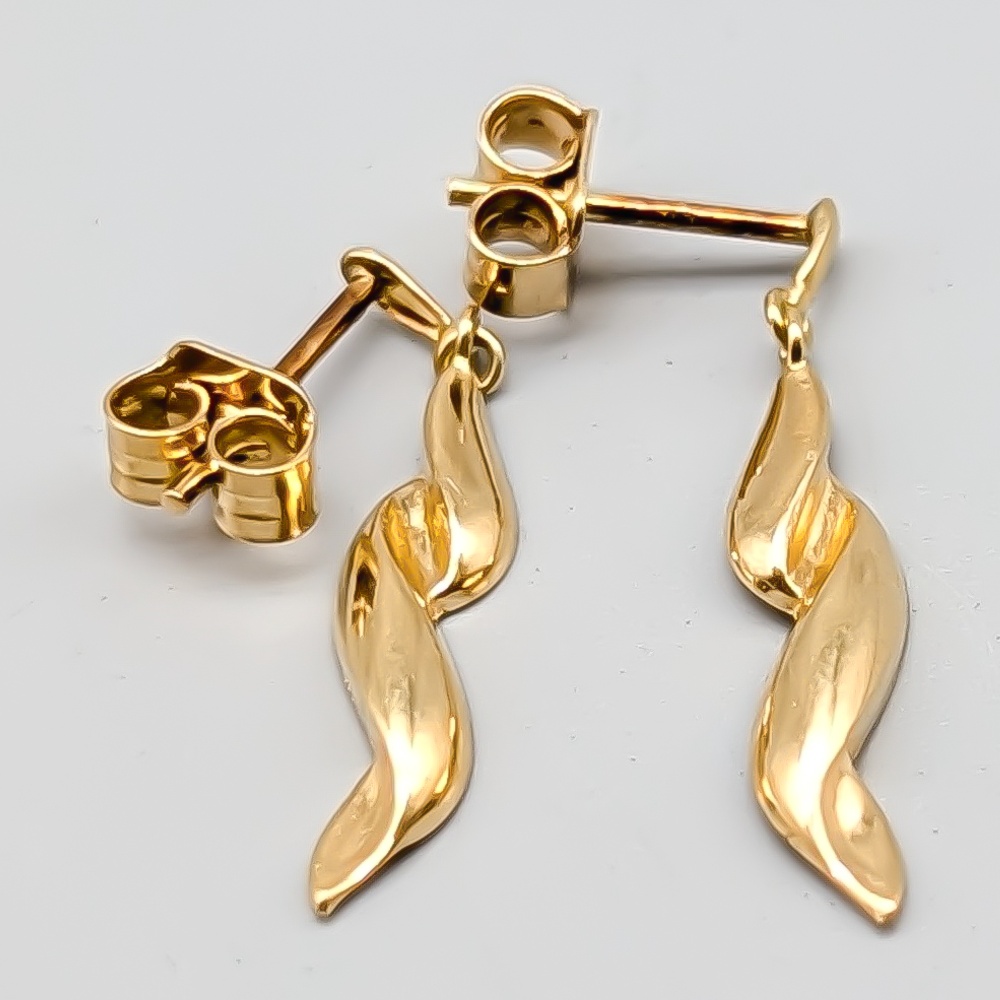 Earrings in Gold 18K 0.98g 24mm