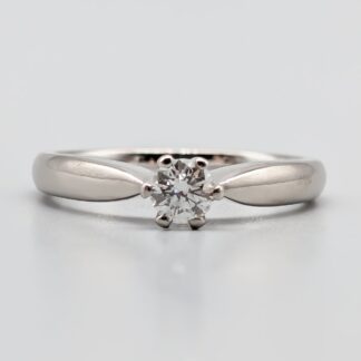 Solitärring i Vitguld med Diamant-2