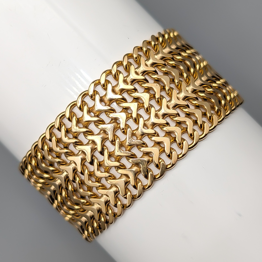 19cm Herringbone Chain in Gold 18K 48.7g