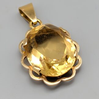 Pendant in Gold with Yellow stone 18K 7.27g 24mm