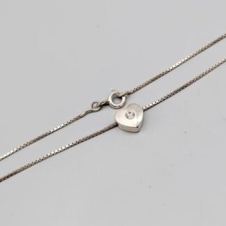40.5cm Box Chain in Silver with Pendant Heart White Stone S925 2.01g