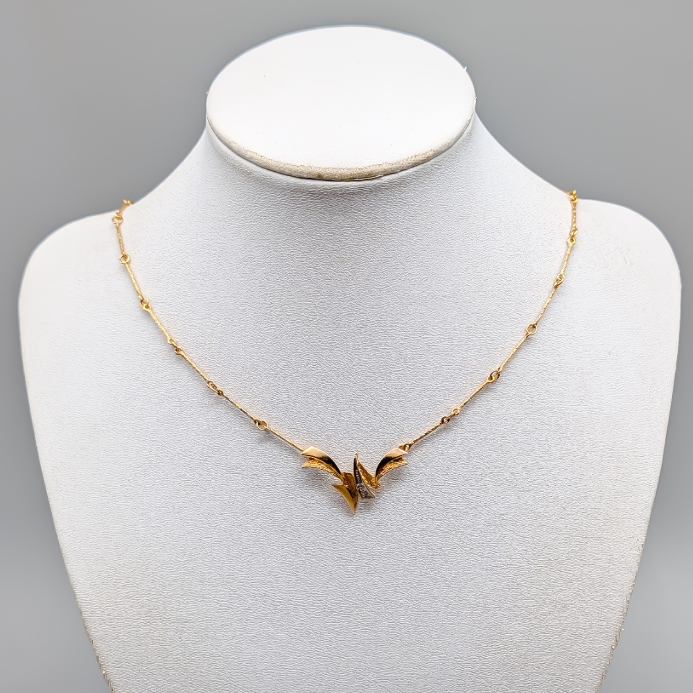 43cm Necklace in Multicolored Gold with Integrated Pendant with Diamonds 18K 7.24g
