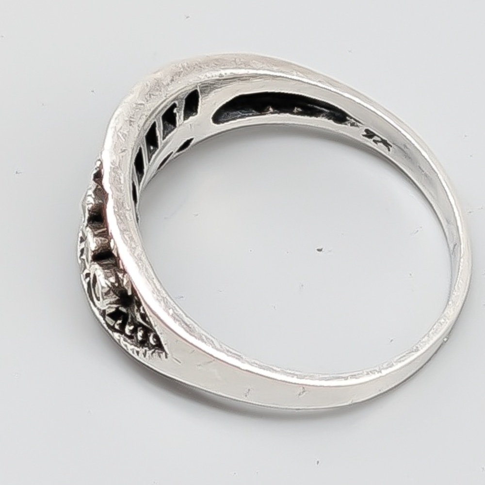 Ring in Silver with Marcasites S925 2.73g 16.75mm - Image 3