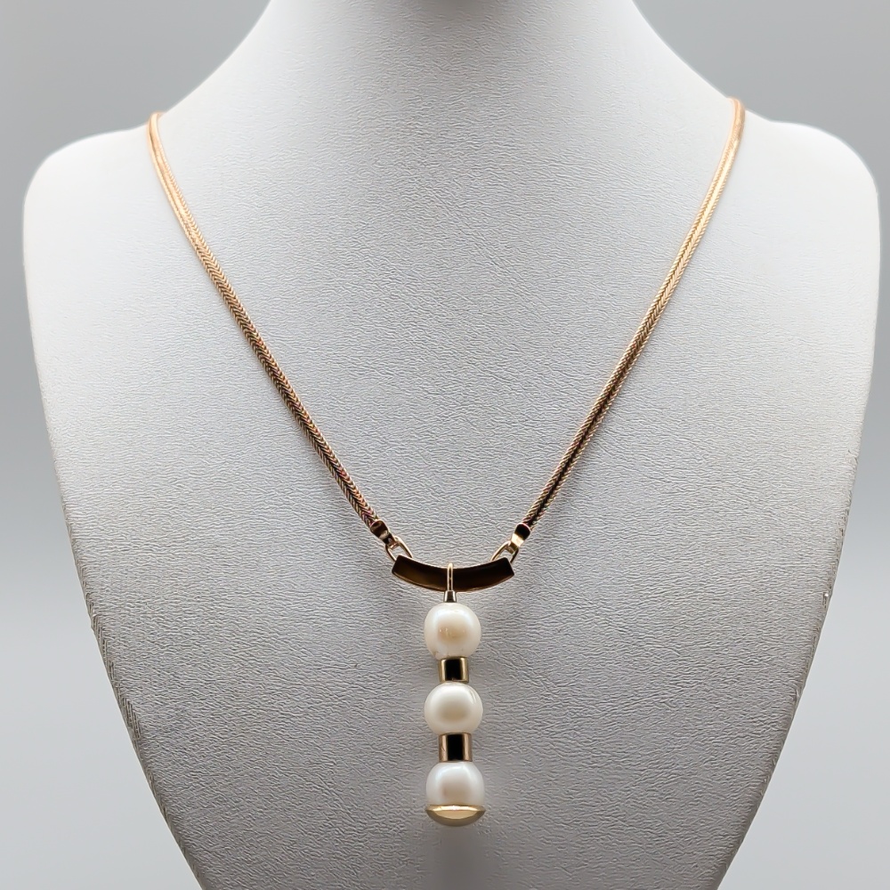 47cm Elon Arenhill Foxtail in Gold with pendant with Cultured pearls 18K 18.28g