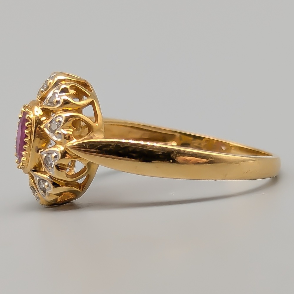 Diamond Ring in Gold with Ruby 18K 3.61g 18.5mm - Image 2