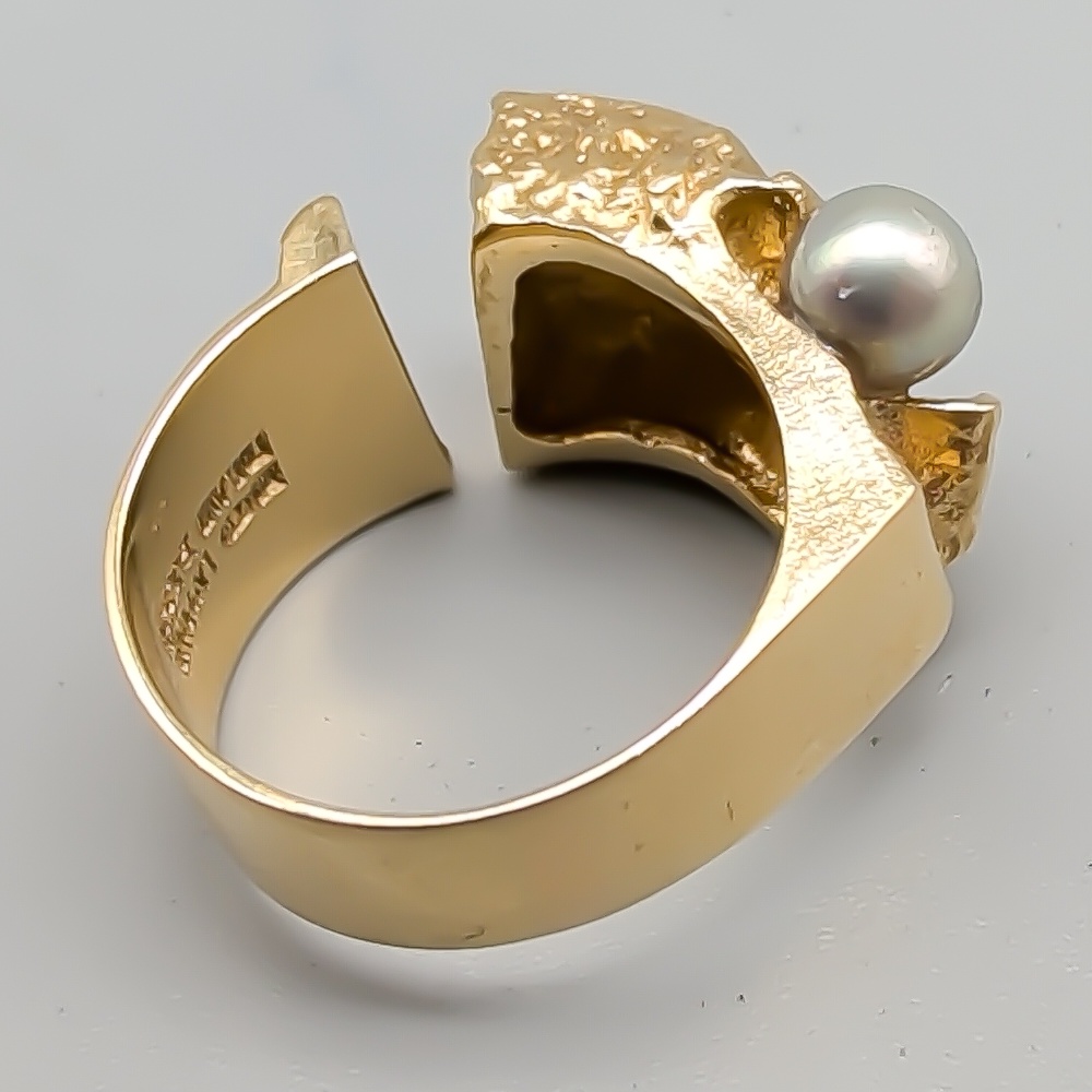 Lapponia, Björn Weckström "Åskapärlan" Rings in Gold with Gray Saltwater Pearl 18K 10.21g 16.5mm - Image 4