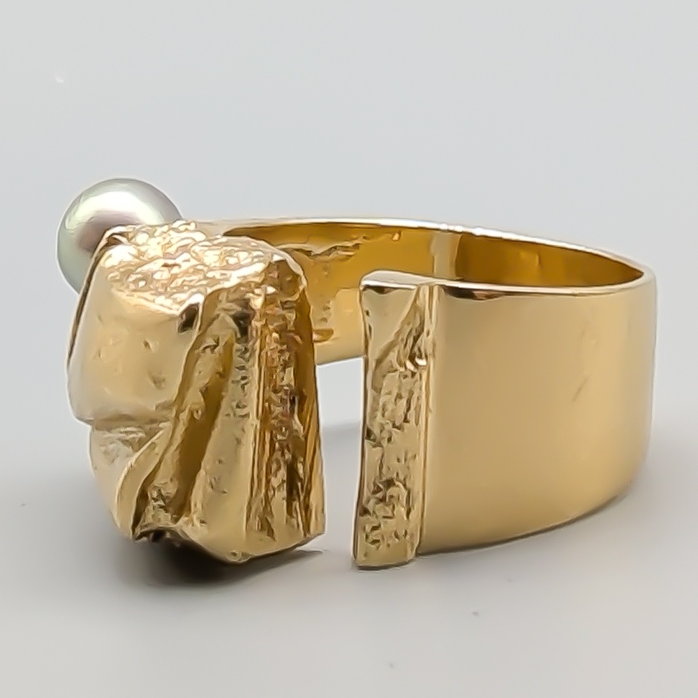 Lapponia, Björn Weckström "Åskapärlan" Rings in Gold with Gray Saltwater Pearl 18K 10.21g 16.5mm - Image 2