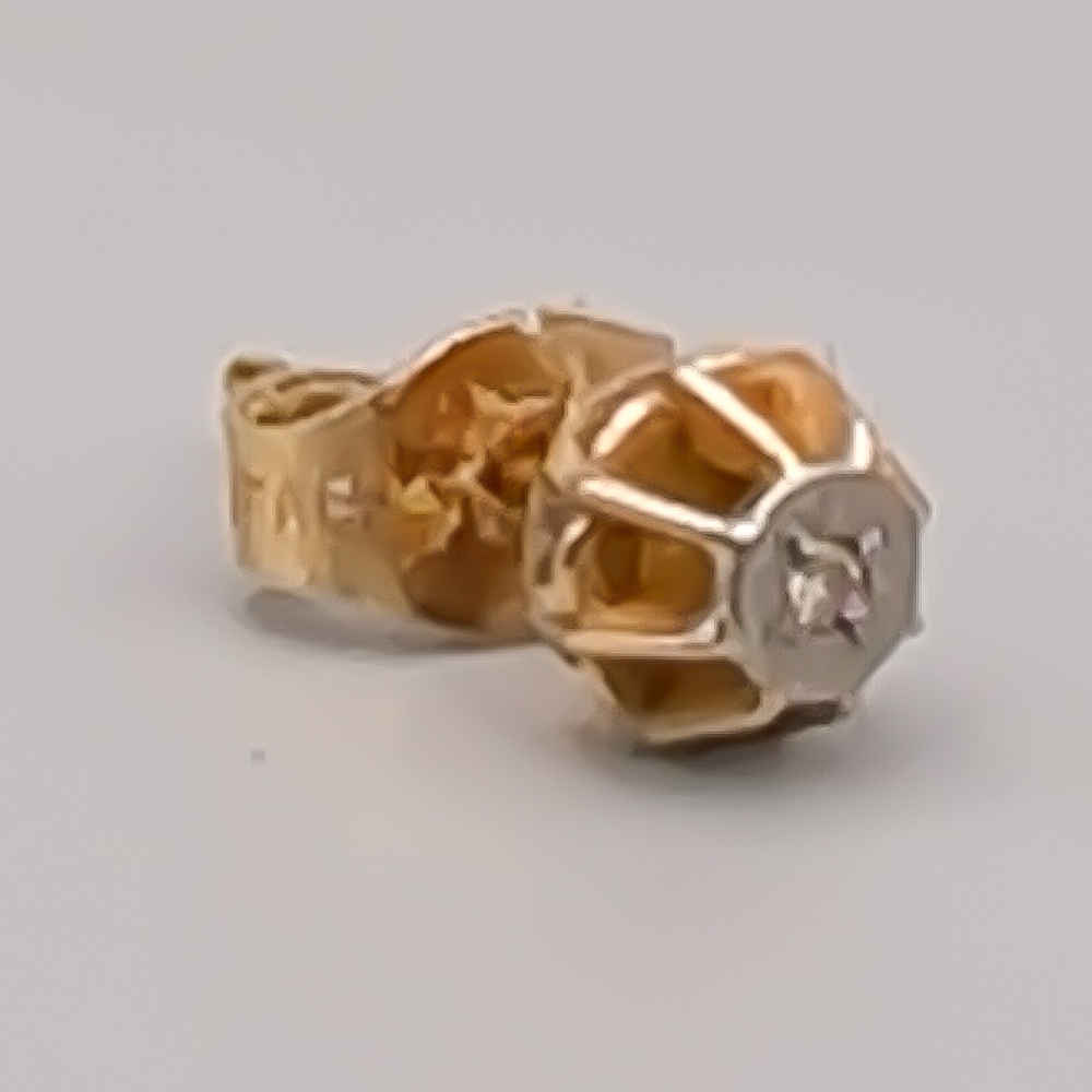 Enstaka Diamond Earring in Gold 18K 0.64g 6mm