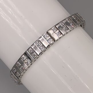 19cm Bracelets in White Gold with White Stones 18K 19.12g