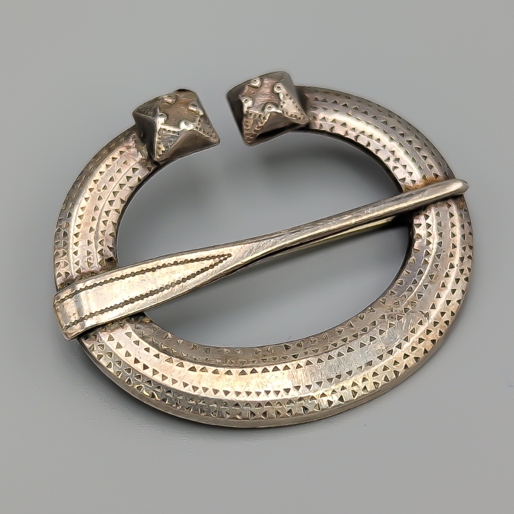 Kalevala Koru Brooch in Silver S925 7.26g 42mm